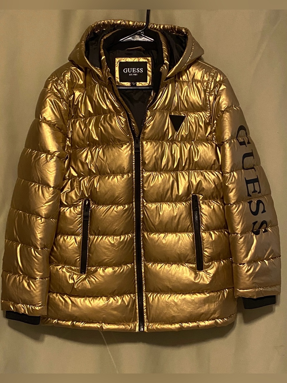 GUESS Hooded Women’s Puffer Coat Gold size 18